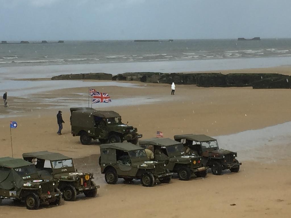 Dday Aviators Hotel Arromanches-les-Bains Ngoại thất bức ảnh