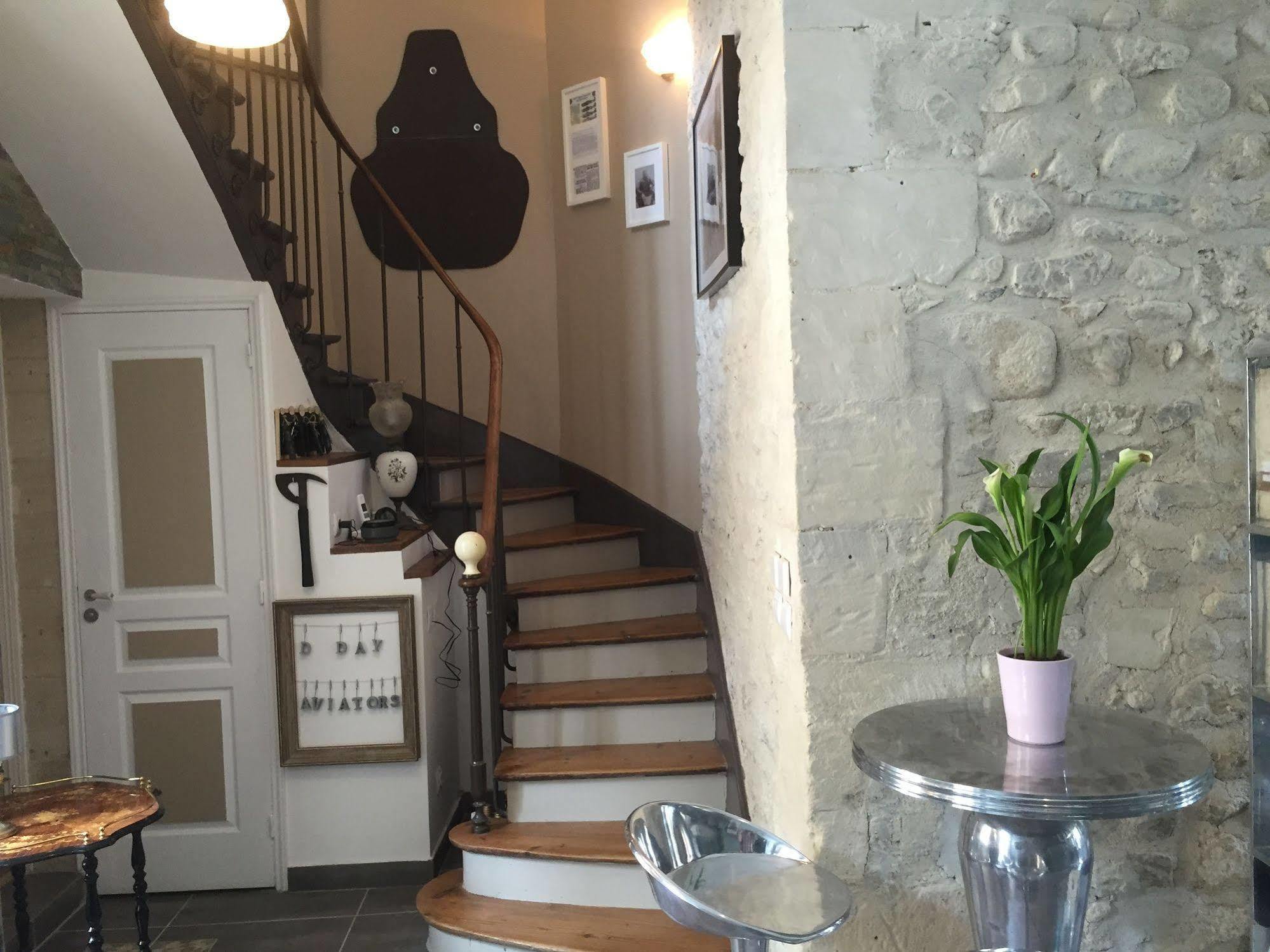 Dday Aviators Hotel Arromanches-les-Bains Ngoại thất bức ảnh